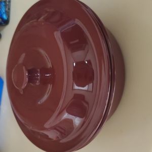 Pampered Chef Covered Round 6 cup baker